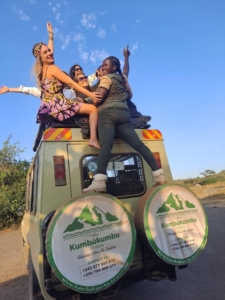 Kumbukumbu Tours